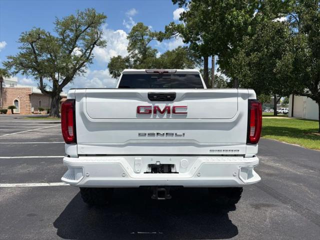 2020 GMC Sierra 2500HD 4WD Crew Cab Standard Bed Denali