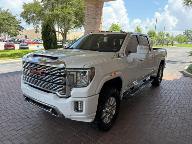 2020 GMC Sierra 2500HD 4WD Crew Cab Standard Bed Denali