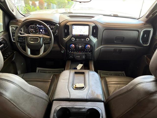 2020 GMC Sierra 2500HD 4WD Crew Cab Standard Bed Denali