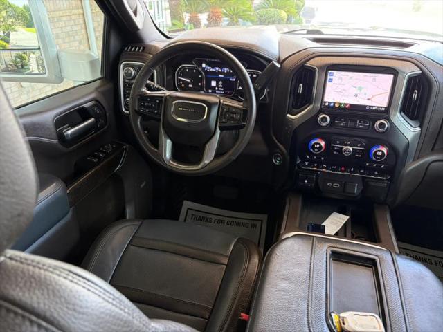 2020 GMC Sierra 2500HD 4WD Crew Cab Standard Bed Denali