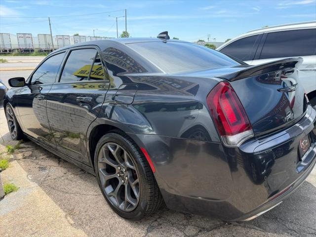 2018 Chrysler 300 300S