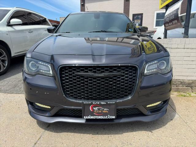 2018 Chrysler 300 300S
