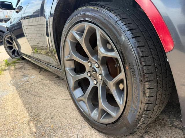 2018 Chrysler 300 300S