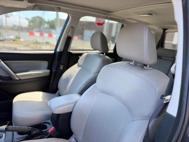 2015 Subaru Forester 2.5i Touring