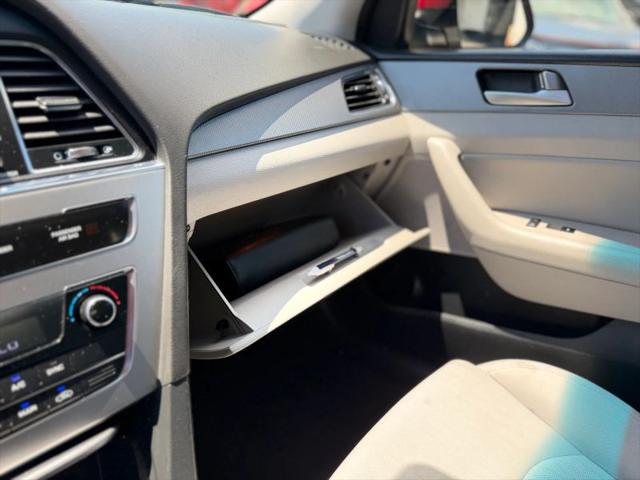 2016 Hyundai Sonata Hybrid SE