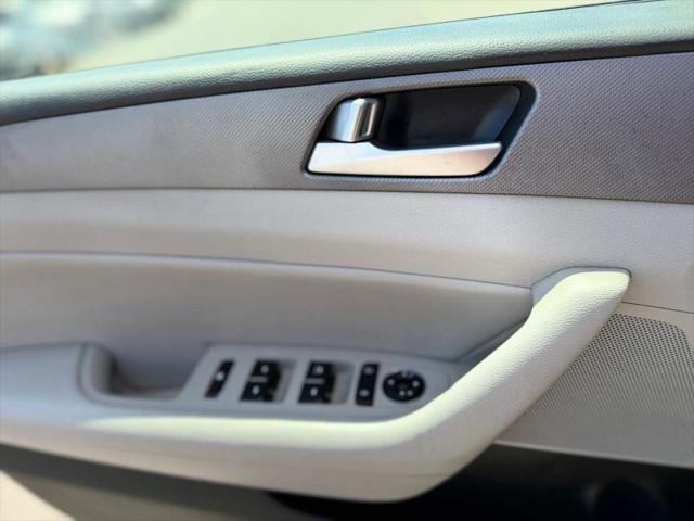 2016 Hyundai Sonata Hybrid SE