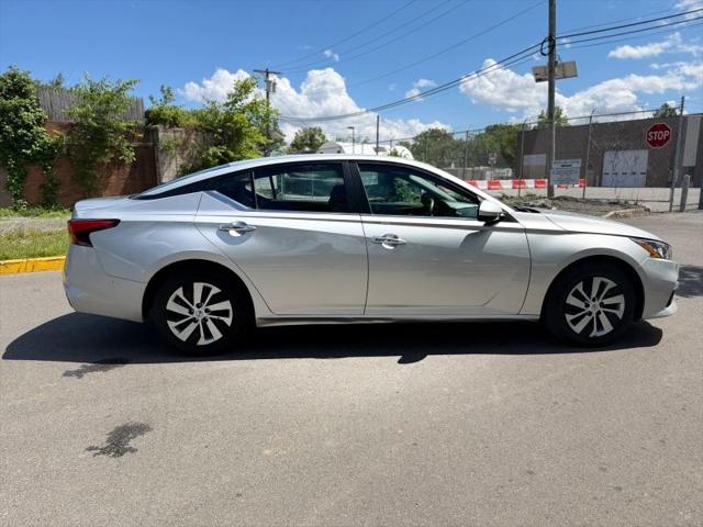 2021 Nissan Altima S FWD