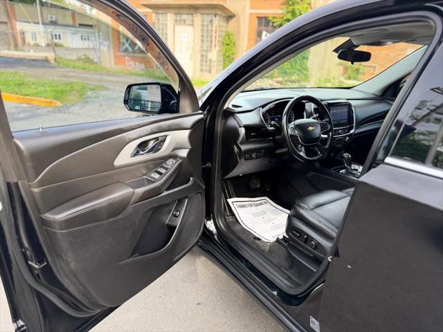 2020 Chevrolet Traverse AWD LT Leather
