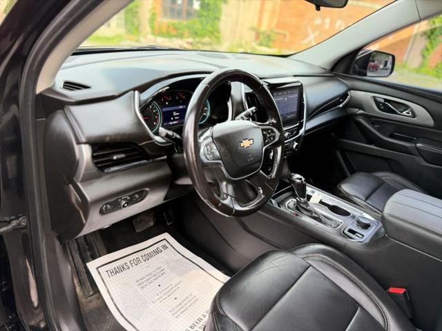 2020 Chevrolet Traverse AWD LT Leather