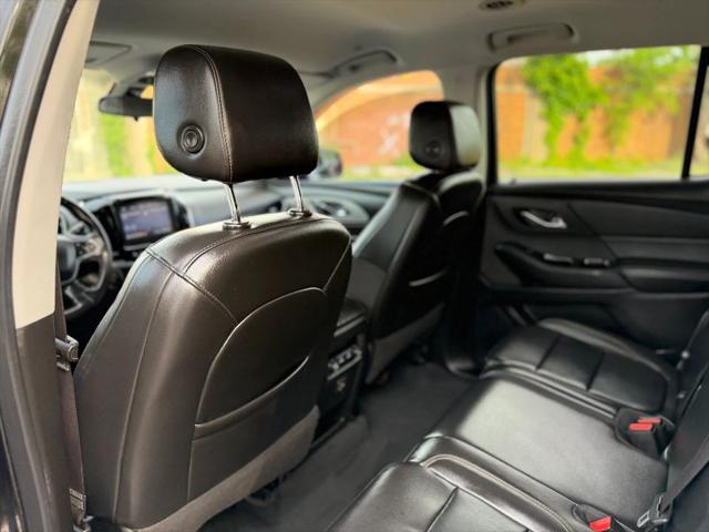 2020 Chevrolet Traverse AWD LT Leather