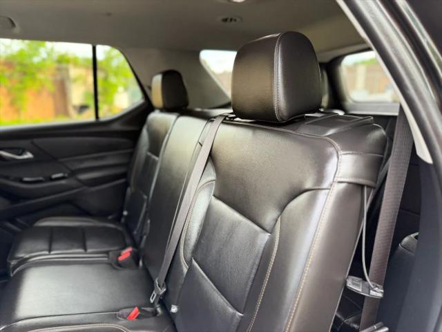 2020 Chevrolet Traverse AWD LT Leather