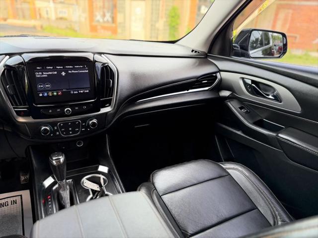 2020 Chevrolet Traverse AWD LT Leather