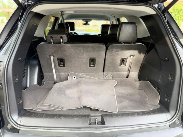 2020 Chevrolet Traverse AWD LT Leather