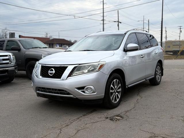 2013 Nissan Pathfinder SV for sale in Madison, TN