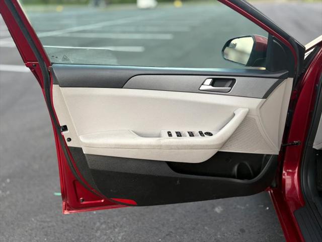 2016 Hyundai Sonata SE