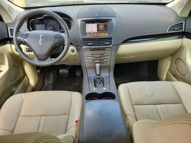 2019 Lincoln MKT Reserve