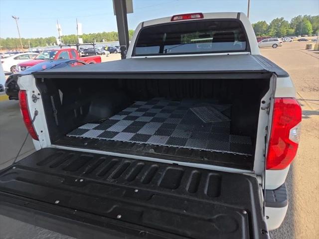 2017 Toyota Tundra Limited 5.7L V8