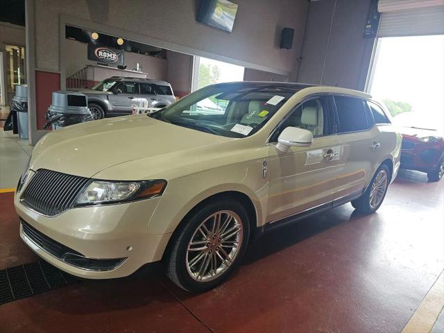 2016 Lincoln MKT EcoBoost