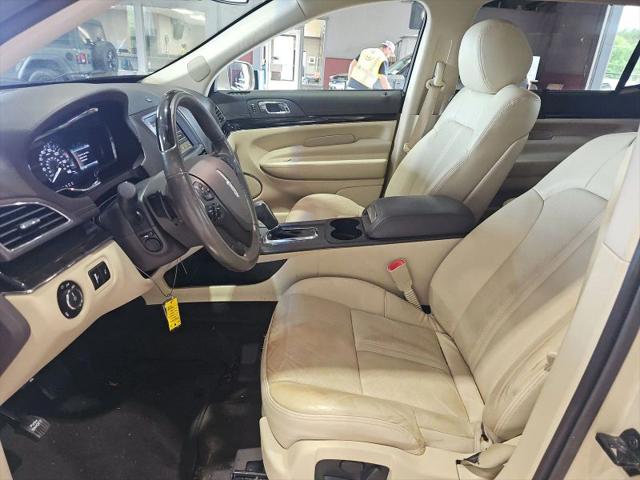 2016 Lincoln MKT EcoBoost