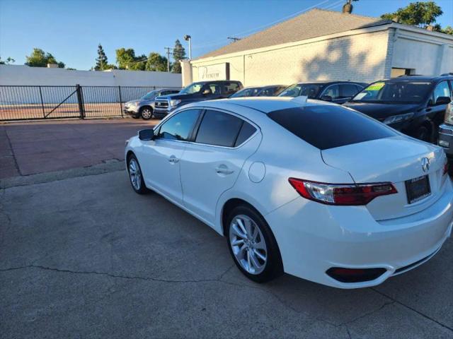 2018 Acura ILX Base