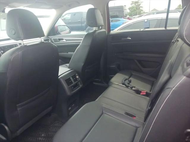 2021 Volkswagen Atlas 3.6L V6 SE w/Technology R-Line
