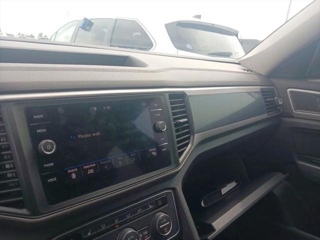 2021 Volkswagen Atlas 3.6L V6 SE w/Technology R-Line