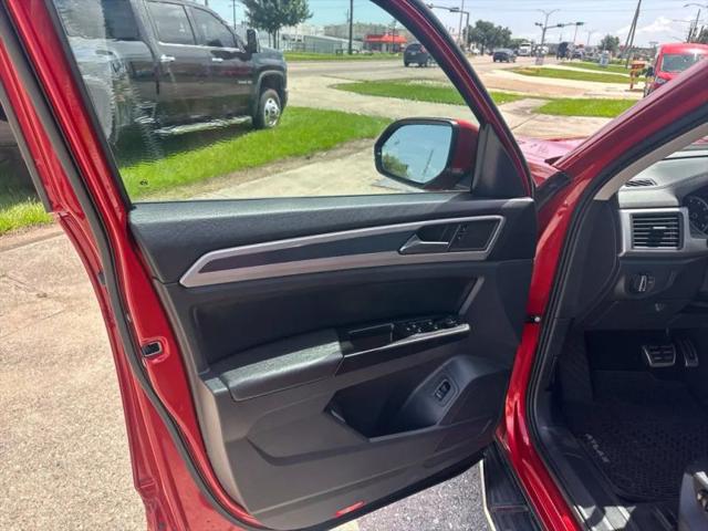2021 Volkswagen Atlas 3.6L V6 SE w/Technology R-Line