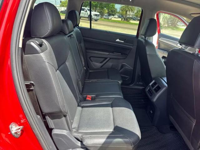 2021 Volkswagen Atlas 3.6L V6 SE w/Technology R-Line