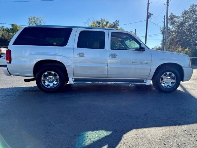 2005 Cadillac Escalade ESV Standard