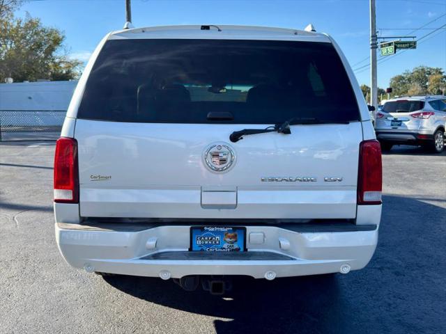 2005 Cadillac Escalade ESV Standard