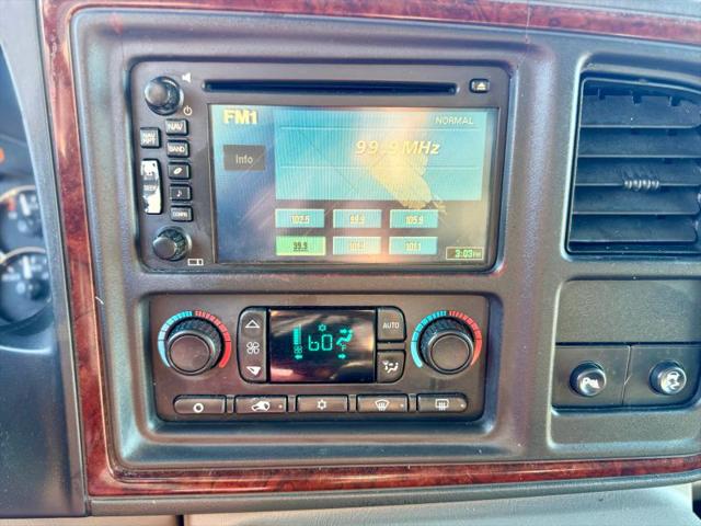 2005 Cadillac Escalade ESV Standard