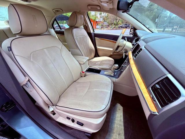 2011 Lincoln MKZ Base