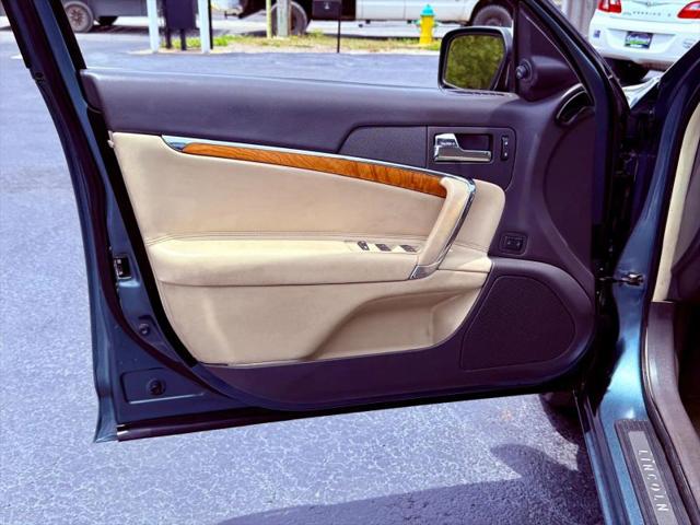 2011 Lincoln MKZ Base