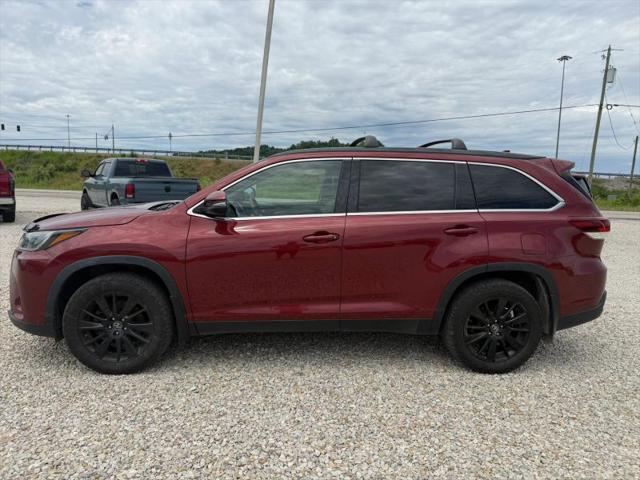 2019 Toyota Highlander SE