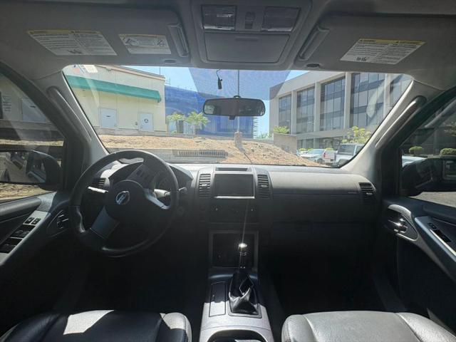 2011 Nissan Pathfinder S
