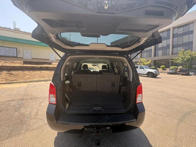 2011 Nissan Pathfinder S