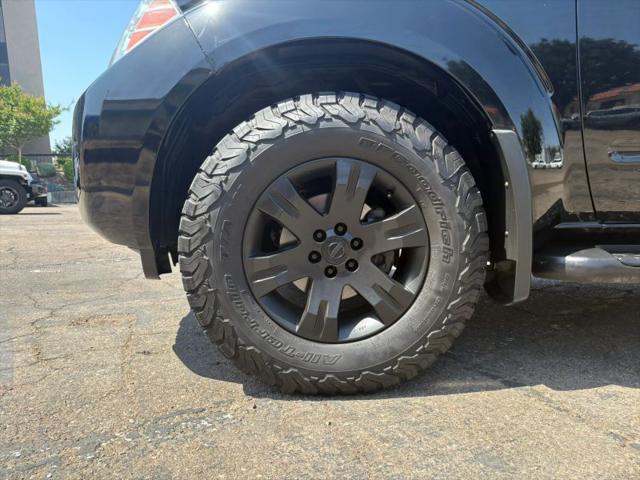 2011 Nissan Pathfinder S