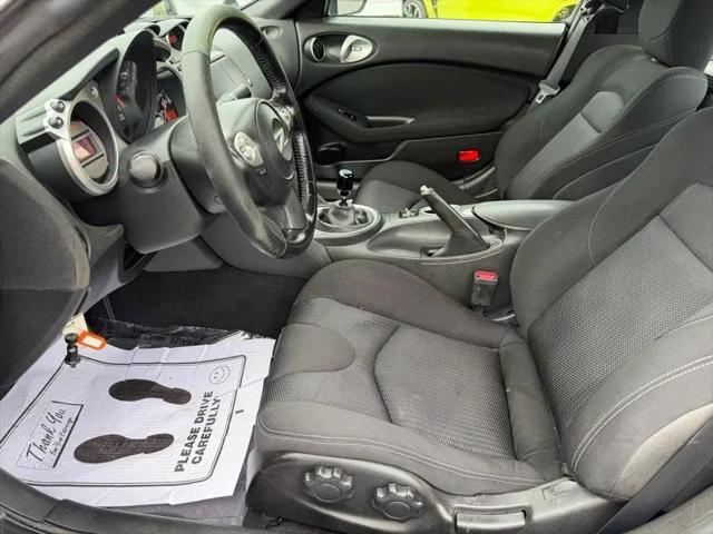 2009 Nissan 370Z Base