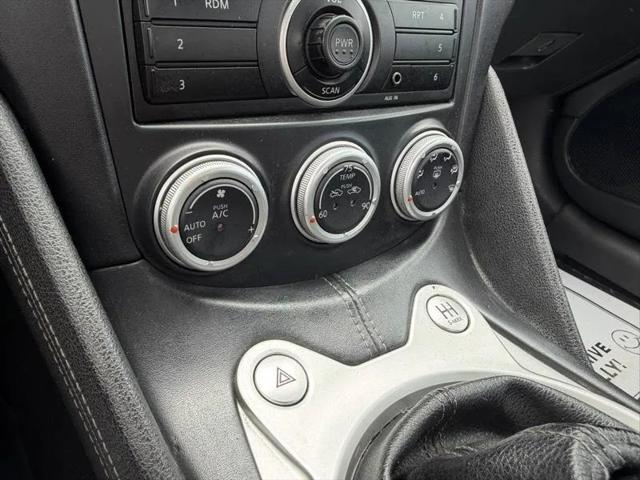 2009 Nissan 370Z Base