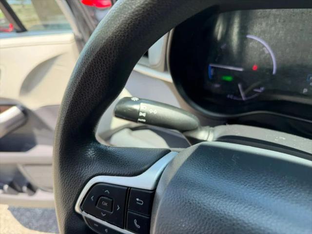 2021 Toyota Sienna LE