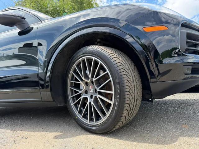 2020 Porsche Cayenne Base