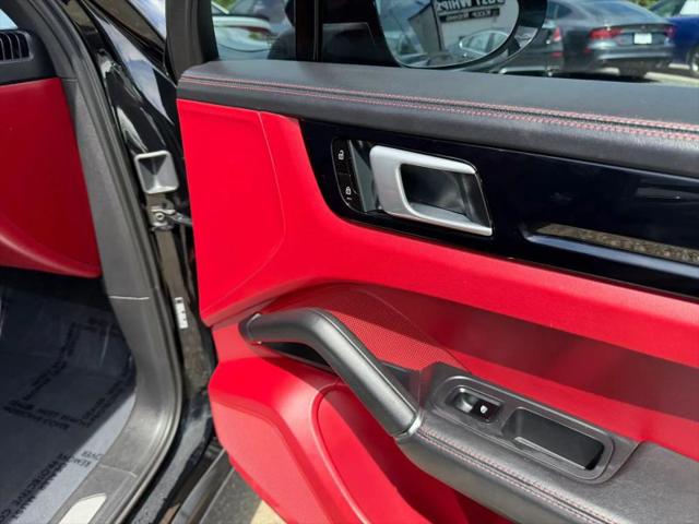 2020 Porsche Cayenne Base