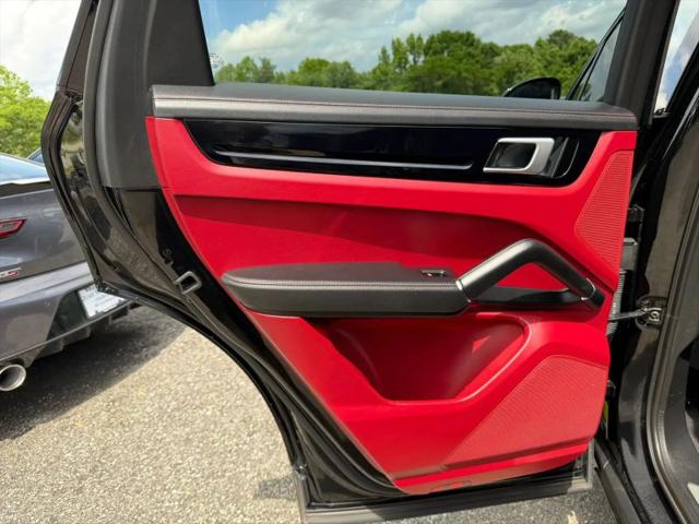 2020 Porsche Cayenne Base