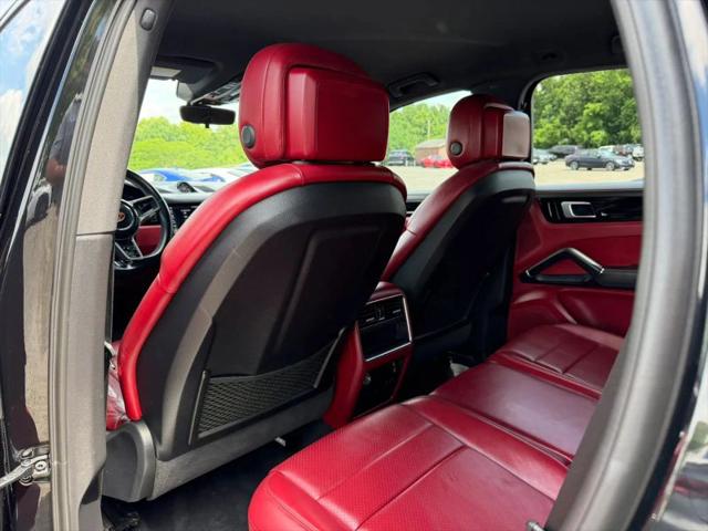 2020 Porsche Cayenne Base