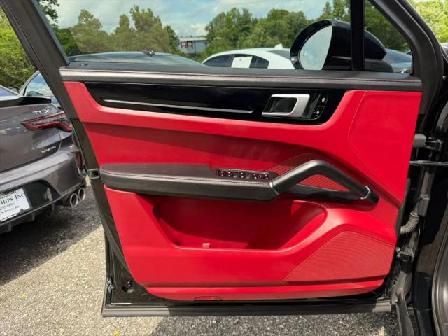 2020 Porsche Cayenne Base