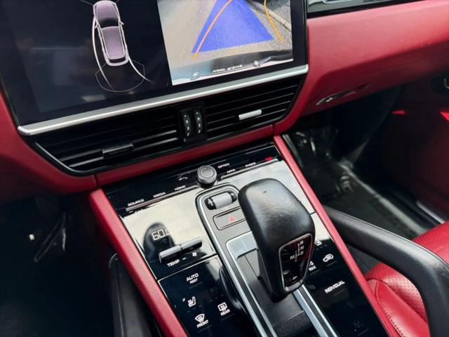 2020 Porsche Cayenne Base