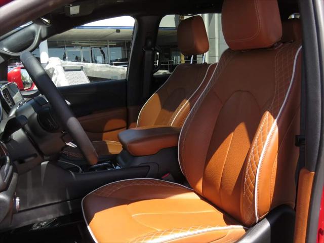 2024 Chrysler Pacifica Pinnacle