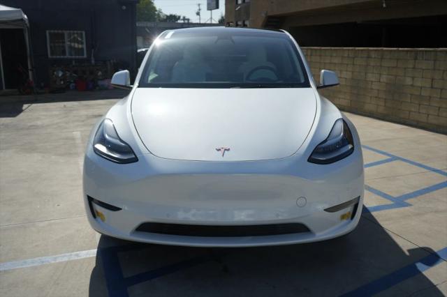 2022 Tesla Model Y Long Range Dual Motor All-Wheel Drive