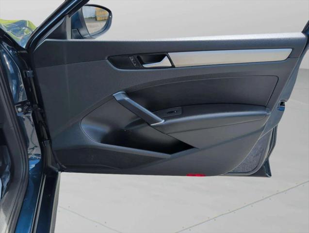 2021 Volkswagen Passat 2.0T SE