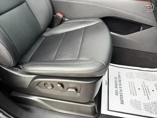2022 Cadillac Escalade 2WD Luxury